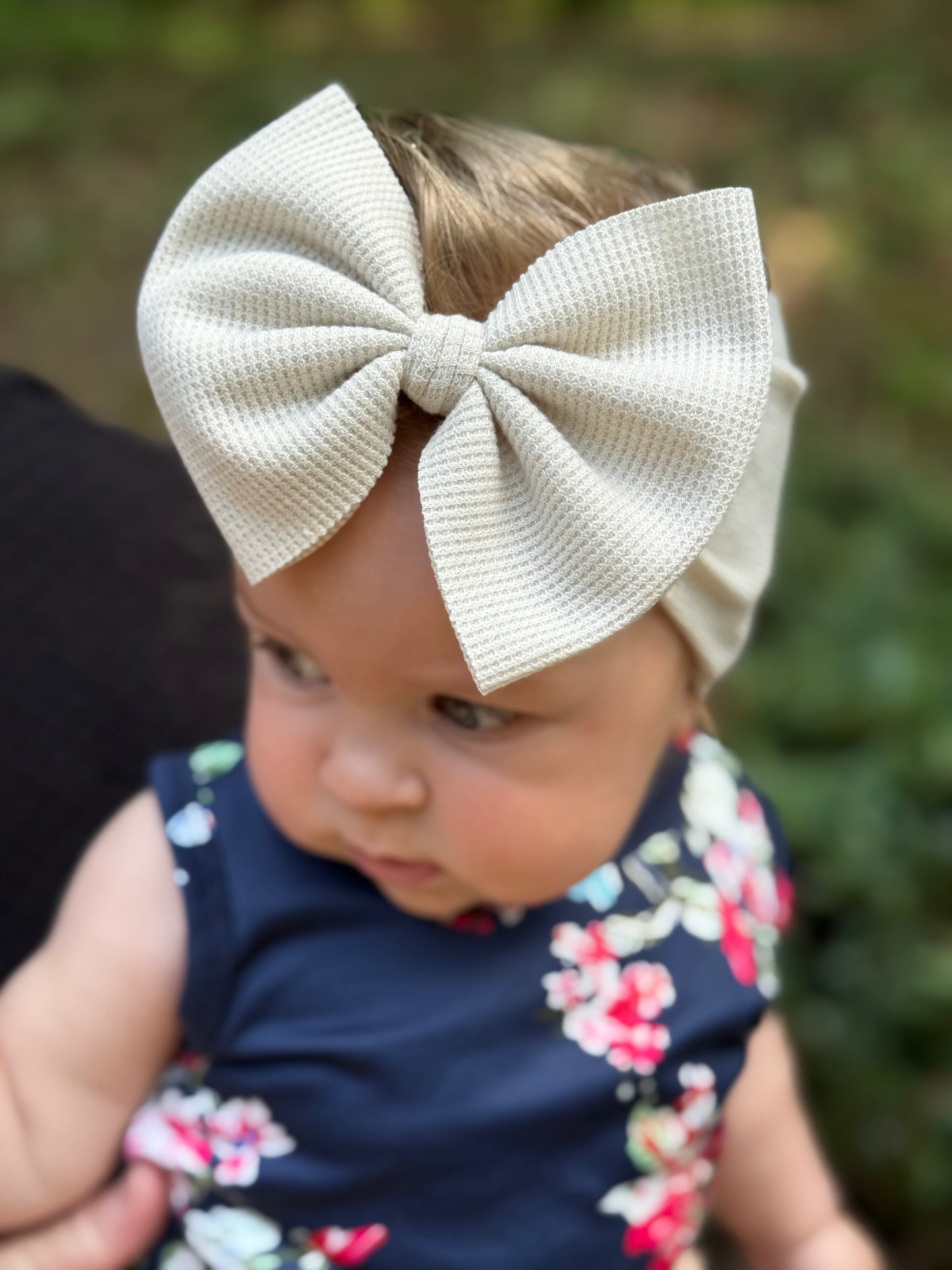 Personalized Beige Baby Headband Bow